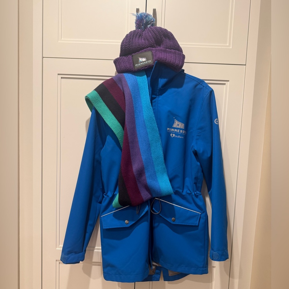 Super Bowl 52 Volunteer Coat & Accessories